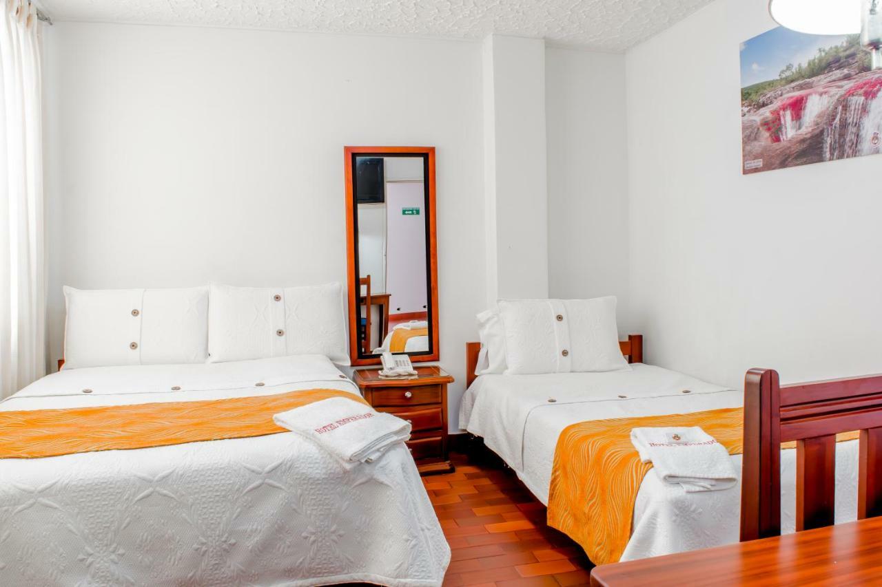 Hotel Emperador Barbosa  Room photo