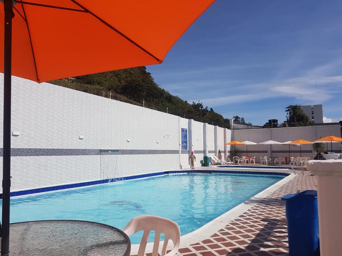 Hotel Emperador Barbosa  Exterior photo